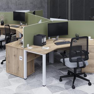 slighty shaped desking with screens